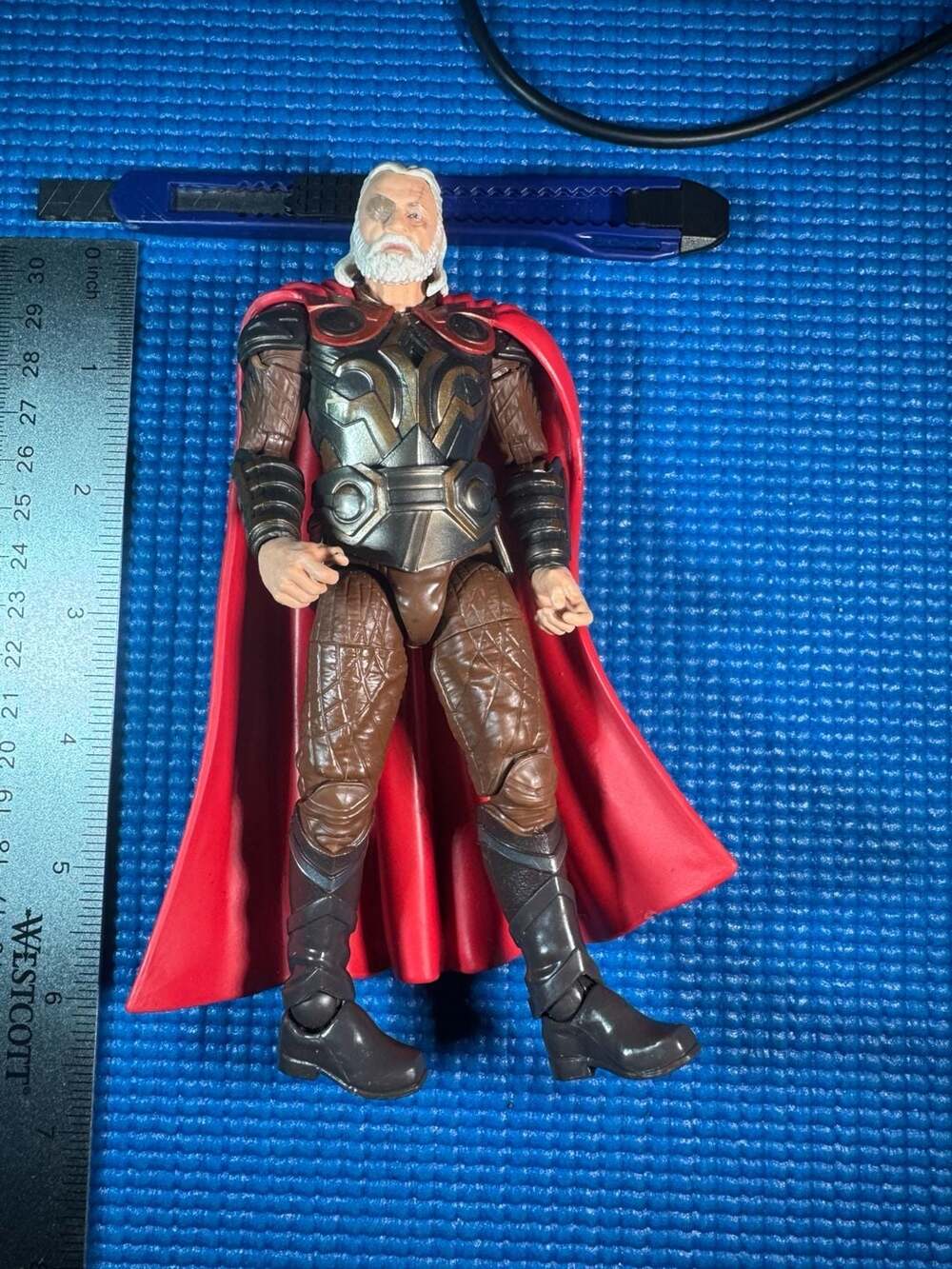 Hasbro Marvel Legends Infinity Saga Odin Action Figure 6-Inch MCU